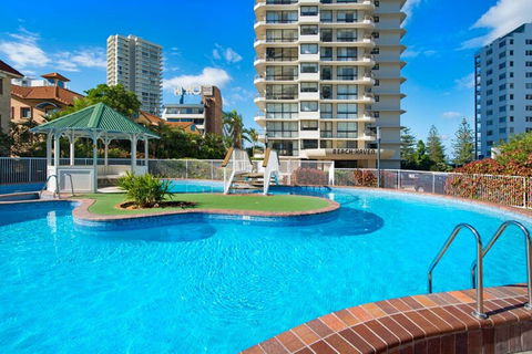 ULTIQA Beach Haven On Broadbeach - Kawana Tourism 0