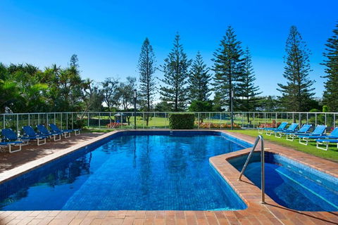 ULTIQA Beach Haven On Broadbeach - Kawana Tourism 2