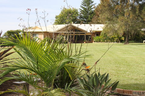 Yarrahapinni Homestead - Kawana Tourism 0