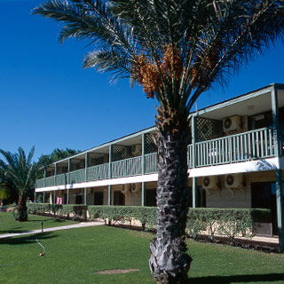 Bayview Coral Bay - Kawana Tourism 0