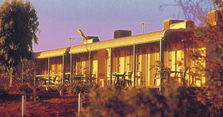 Onslow Mackerel Motel - Kawana Tourism 1