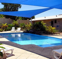 Point Samson Chalets - Kawana Tourism