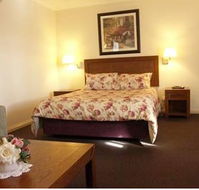 Armidale Pines Motel - Kawana Tourism