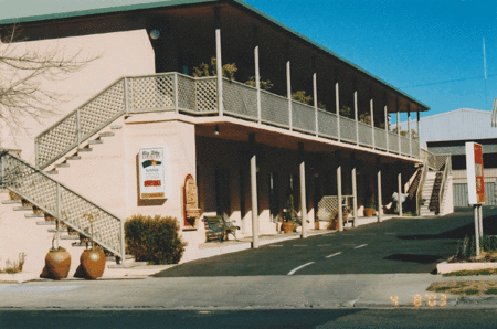 New England Motor Inn - Kawana Tourism