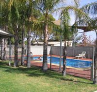 Merredin Caravan Park  Av-A-Rest Village - Kawana Tourism