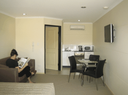Balranald Club Motel - Kawana Tourism