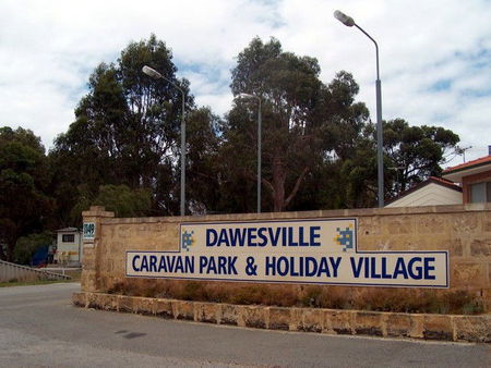 Dawesville Holiday Village - Kawana Tourism 1