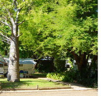 Town Caravan Park - Kawana Tourism