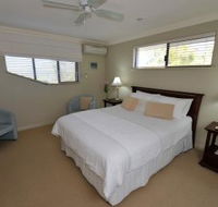 Trigg Retreat Bed And Breakfast - Kawana Tourism