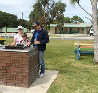 Jurien Beachfront Holiday Units - Kawana Tourism