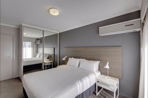 Adina Apartment Hotel Sydney Surry Hills - Kawana Tourism 2