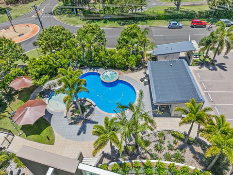 Akama Resort - Kawana Tourism 2
