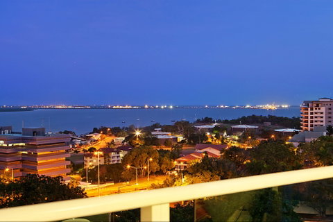 Beachlife Sands 3 Bedroom Harbour View Apartment - Kawana Tourism 2