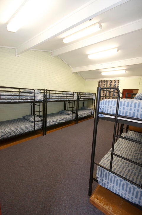 Borambola Sport And Recreation Centre - Kawana Tourism 1