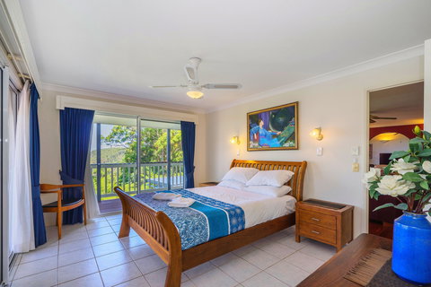 Cloud 9 Cliff Top Eagle Heights - Kawana Tourism 2