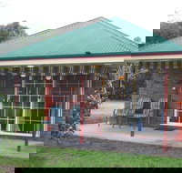 Factory Lane Bed  Breakfast - Kawana Tourism