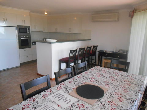 Hardwicke Espy - Kawana Tourism 1