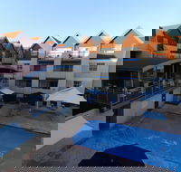 Hillary's Apartment - Kawana Tourism