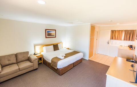 Hospitality Carnarvon, SureStay Collection By Best Western - Kawana Tourism 2