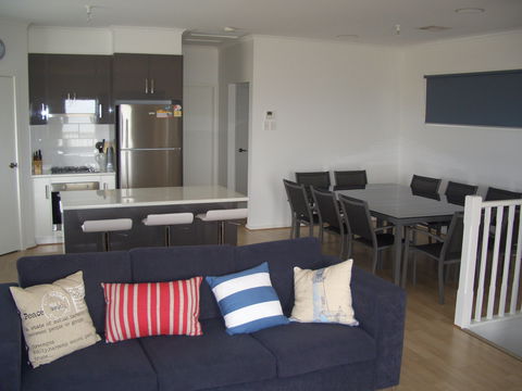 Moonlight Escape - Kawana Tourism 2