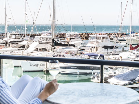The Anchorage Hotel And Spa - Kawana Tourism 2