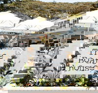 The Boathouse Hotel Patonga - Kawana Tourism