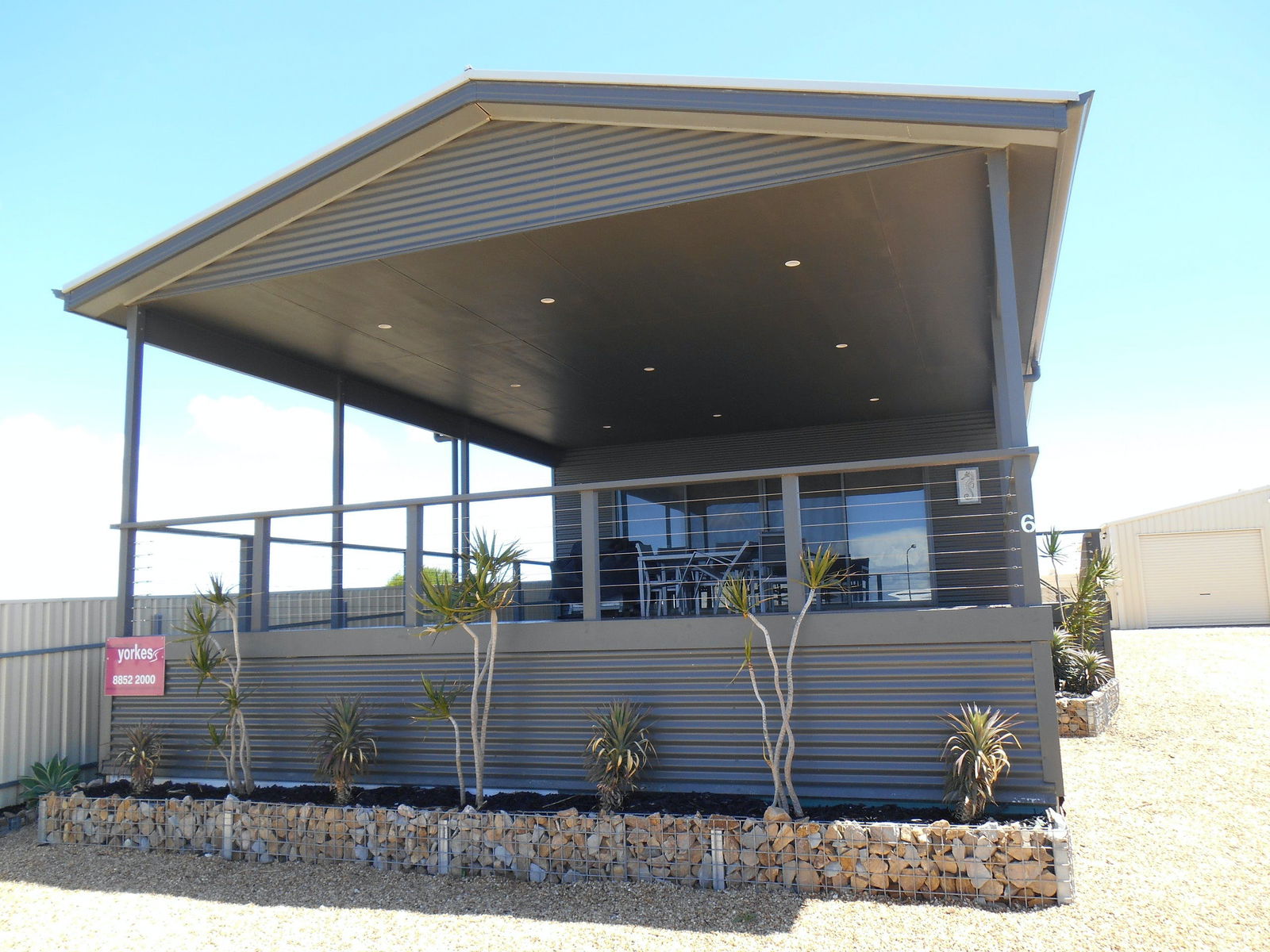  Kawana Tourism