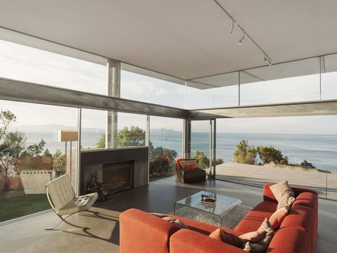 Avalon Coastal Retreat - Kawana Tourism 1