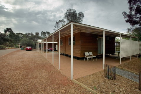 Ayers Rock Campground - Kawana Tourism 1