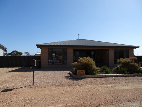 Baydream - Kawana Tourism 0