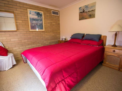 Beachside At Silver Sands - Kawana Tourism 1
