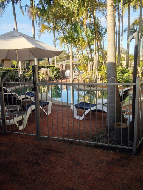 Beaches Serviced Apartments - Kawana Tourism 0