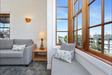 Bellevue Accommodation (The Bellevue Kiama) - Kawana Tourism 1