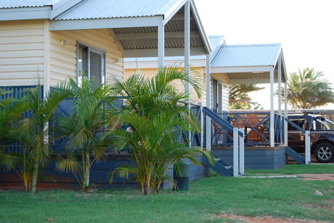 Coral Coast Tourist Park - Kawana Tourism 1