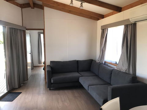 Great Western Villas - Kawana Tourism 2