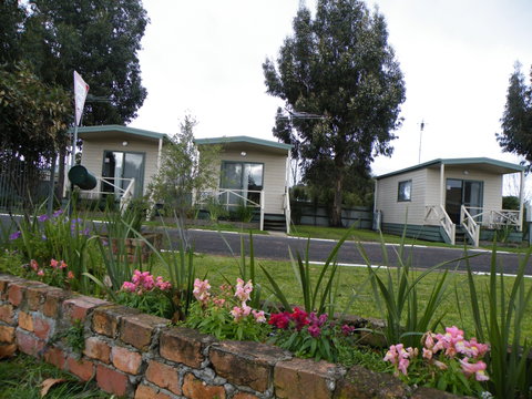 Hamilton Caravan Park - Kawana Tourism 0