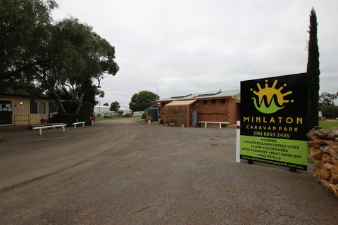 Minlaton Caravan Park - Kawana Tourism 0