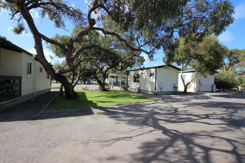 Minlaton Caravan Park - Kawana Tourism 2