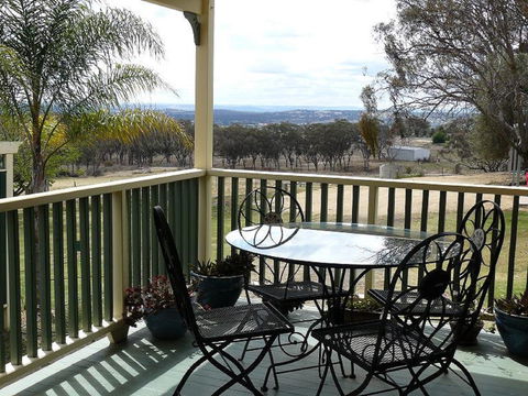 Rumbalara Cottage - Kawana Tourism 0