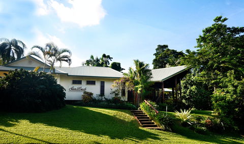 Sealords Boutique Accommodation And Breakfast - Kawana Tourism 2
