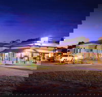 Standpipe Golf Motor Inn - Kawana Tourism