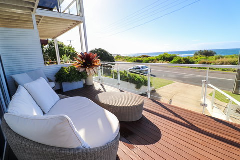 Sunrise Shores - Kawana Tourism 0