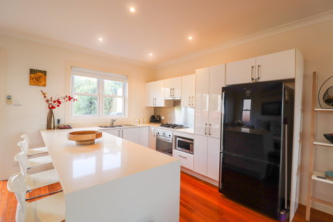 Sunrise Shores - Kawana Tourism 2