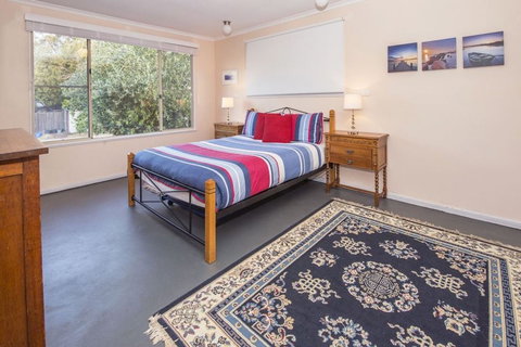 Swell Shack - Kawana Tourism 2