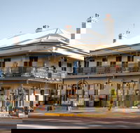 The Family Hotel Maitland - Kawana Tourism