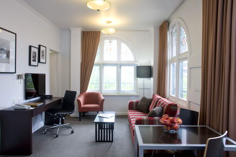 Alto Hotel On Bourke - Kawana Tourism 2