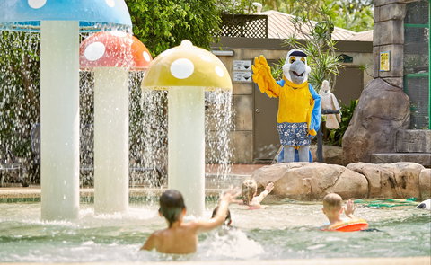 Ashmore Palms Holiday Village - Kawana Tourism 0