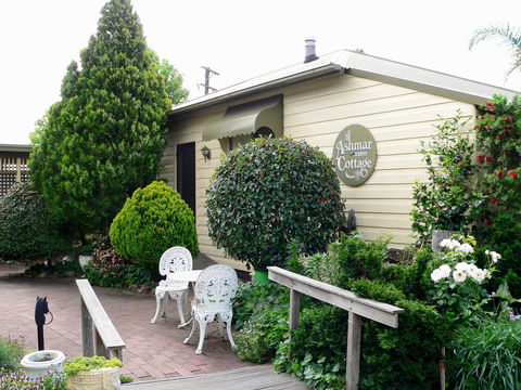 Ashmar Farmstay - Kawana Tourism 0