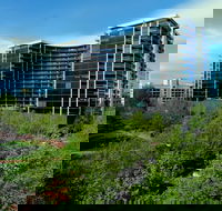 Astra Apartments - Manhattan - Kawana Tourism