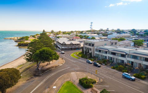 Aurora Ozone Hotel - Kawana Tourism 1